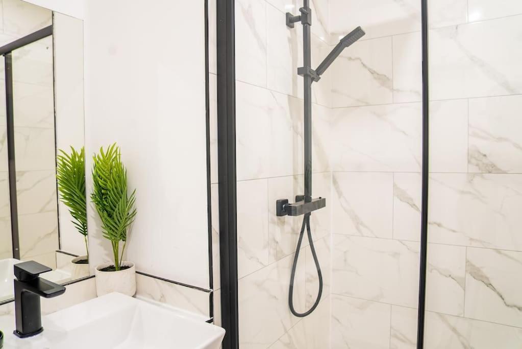 Five Star Boutique Studio Flat In ロンドン エクステリア 写真