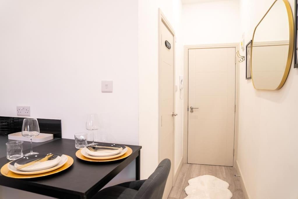 Five Star Boutique Studio Flat In ロンドン エクステリア 写真